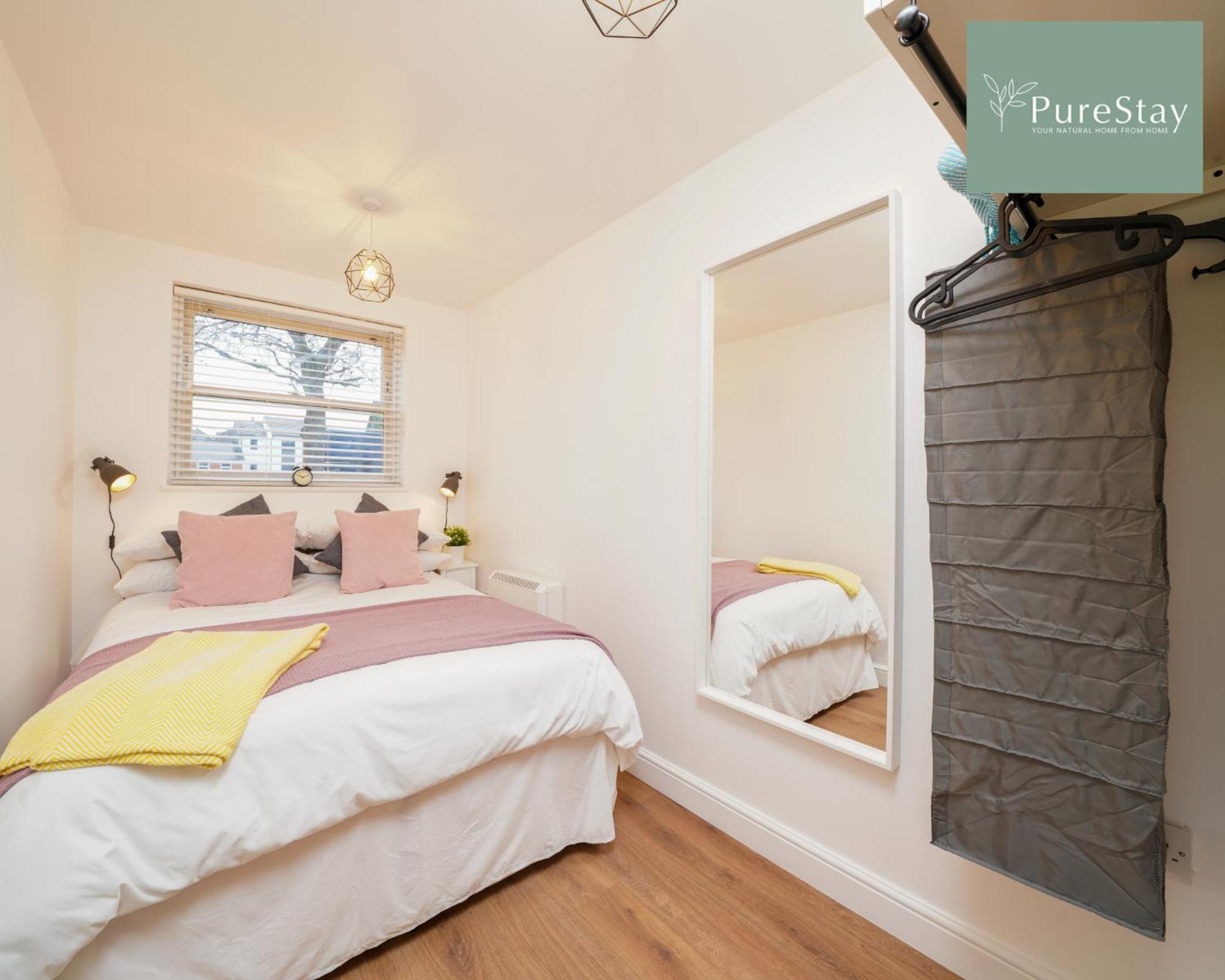 Stunning Two Bed Leamington Apartment With Free Wifi By Purestay Short Lets & Serviced Accommodation Exteriér fotografie