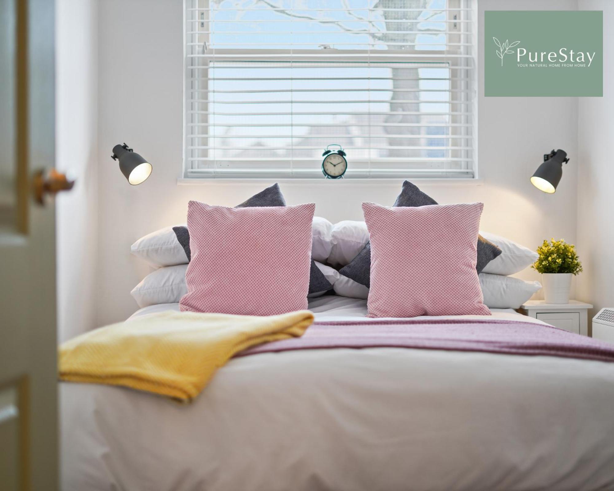 Stunning Two Bed Leamington Apartment With Free Wifi By Purestay Short Lets & Serviced Accommodation Exteriér fotografie
