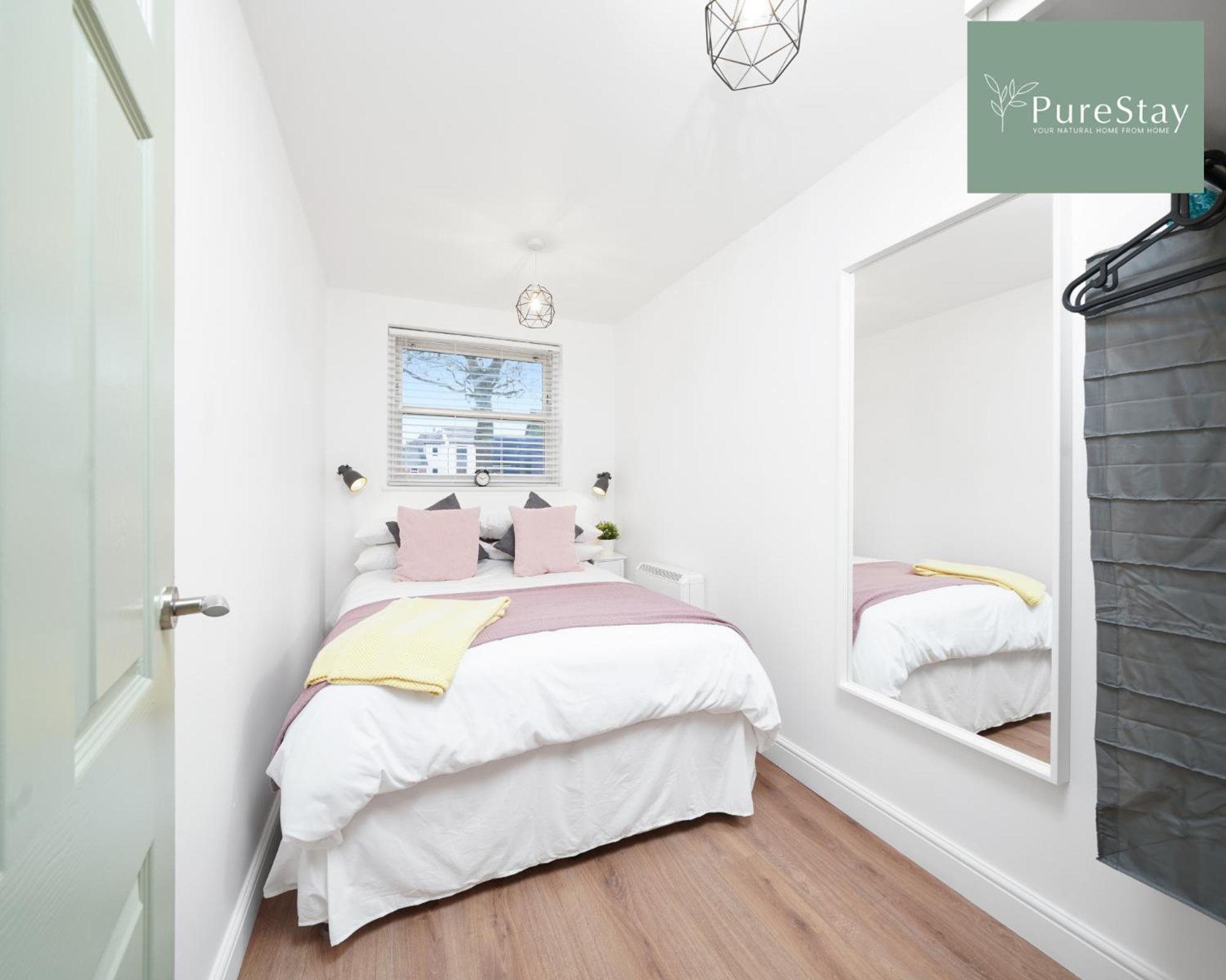 Stunning Two Bed Leamington Apartment With Free Wifi By Purestay Short Lets & Serviced Accommodation Exteriér fotografie