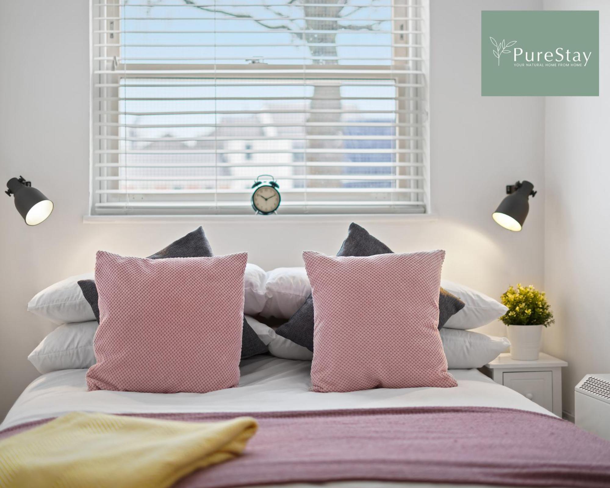 Stunning Two Bed Leamington Apartment With Free Wifi By Purestay Short Lets & Serviced Accommodation Exteriér fotografie